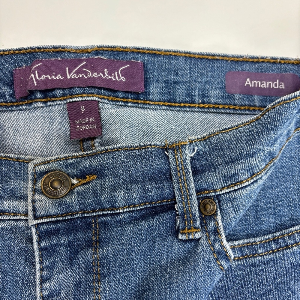 Gloria Vanderbilt Amanda Straight Leg Women's size 8P Dark Wash Blue Denim Jeans - Picture 2 of 4